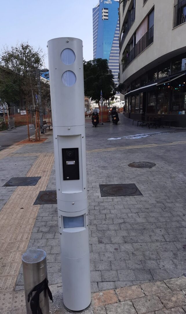 Modular Traffic Light system 